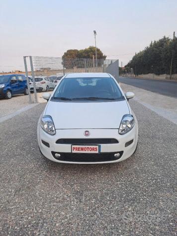 Fiat punto 1.3 mj 85cv 2015 n1 combi 4 posti - Foto 2