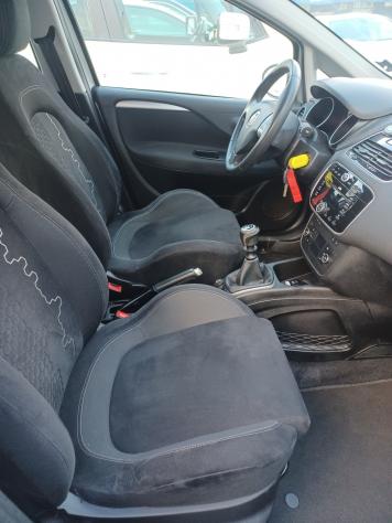 Fiat Punto 1.2 8V 5 porte Lounge EURO 6 - Foto 10