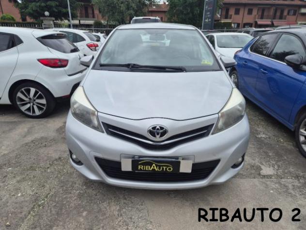 TOYOTA Yaris 1.0 5 porte Active rif. 24039735 - Foto 4