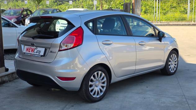 Ford Fiesta 1.5 TDCi 75CV 5 porte Titanium - Foto 7