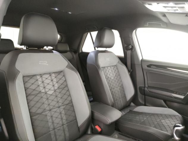 Volkswagen T-Roc T-Roc 2.0 tdi R-Line 115cv - Foto 8