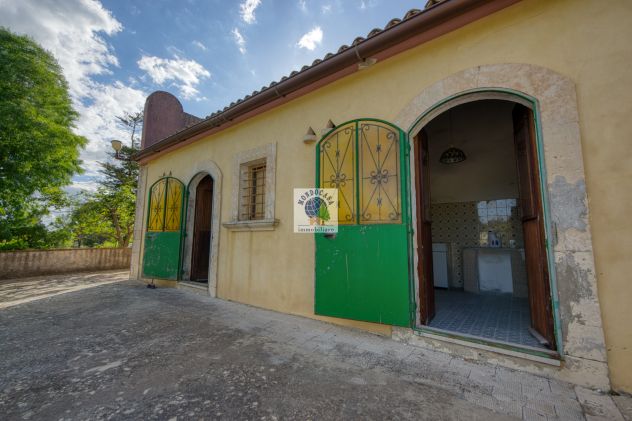 INCANTEVOLE CASALE DALL'ESCLUSIVO FASCINO SICILIANO - Foto 7