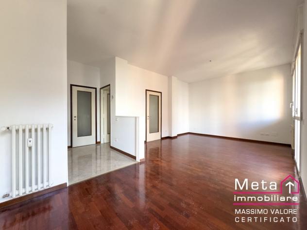 San Donato, via Kennedy 28 - 3 locali con tripla esposizione - Foto 7