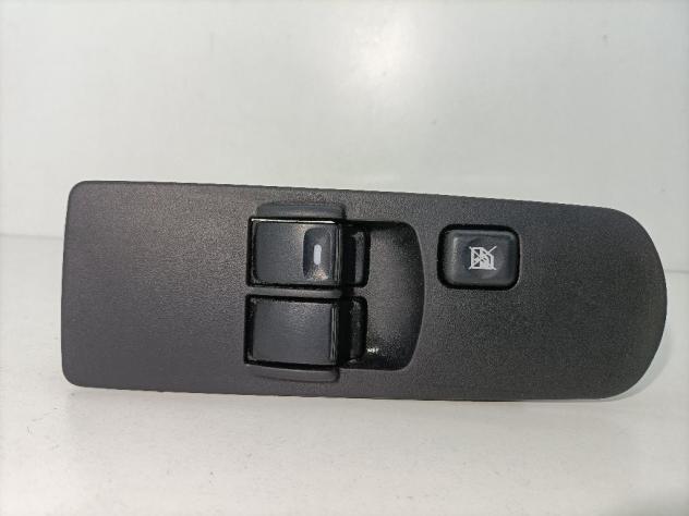 PULSANTIERA ANTERIORE SINISTRA MITSUBISHI Colt Serie 3P (Z30) MR587959 3A91 (0412)