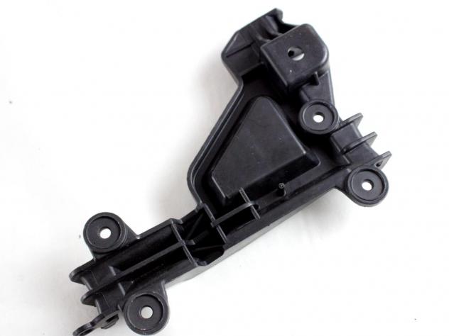 4A0807484 STAFFA SUPPORTO PARAURTI POSTERIORE LATO DESTRO AUDI A6 C4 (1995) RICAMBIO USATO - Foto 4