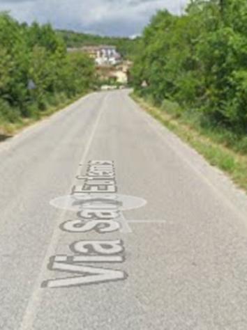 Immobile in asta di 2377 m² in vendita a L'Aquila