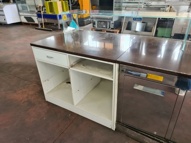ARREDO BAR PER AREA DI SERVIZIO USATO - Foto 9