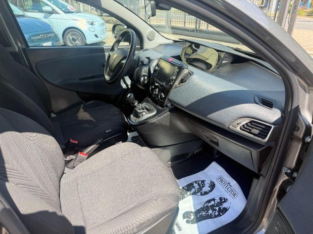 LANCIA - Ypsilon - 1.0 FireFly 5p.S&S Hybryd Gold - Foto 8