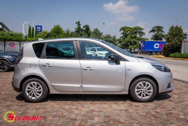 RENAULT Scenic Scénic XMod 1.5 dCi 110CV EDC Limited rif. 20960260 - Foto 6