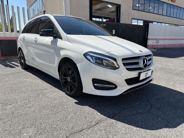Mercedes-Benz Classe B B 200 d Automatic Business Plus - Foto 8