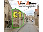 V004239 - Casa Singola a €1 a Campofranco – Un Nuovo Inizio per la Comunità &hellip;