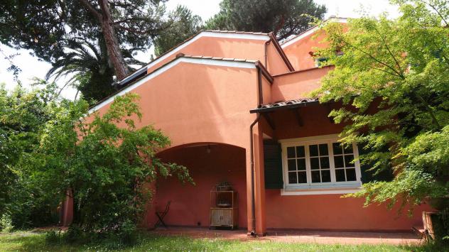 Villa in vendita a Avenza - Carrara 340 mq Rif: 1240156 - Foto 7