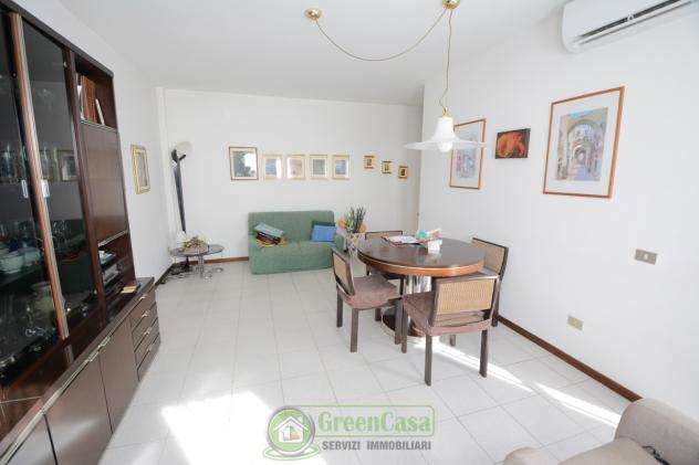 APPARTAMENTO di 2 vani e di 70 mq (CAVENAGO DI BRIANZA) rif. IGC 2 L 140 VIA ROMA - Foto 4