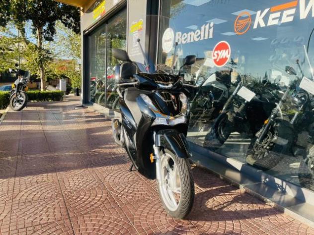 HONDA SH 150 TUTTO INCLUSO ANCHE PASSAGGIO! MINI RATE rif. 24052061 - Foto 2
