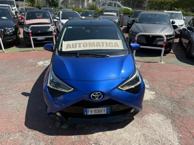 Toyota Aygo 1.0 72cv *AUTOMATICA* - Foto 2