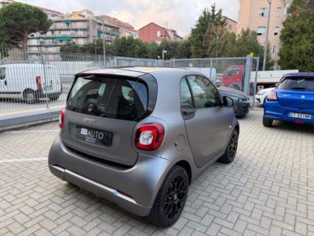 SMART ForTwo 70 1.0 twinamic Superpassion SPECIAL PAINT rif. 24163418 - Foto 9