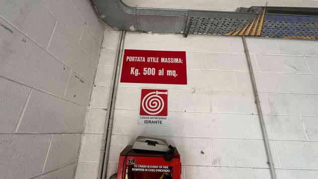 CAPANNONE CON UFFICIO IN AFFITTO A SEREGNO - Foto 18