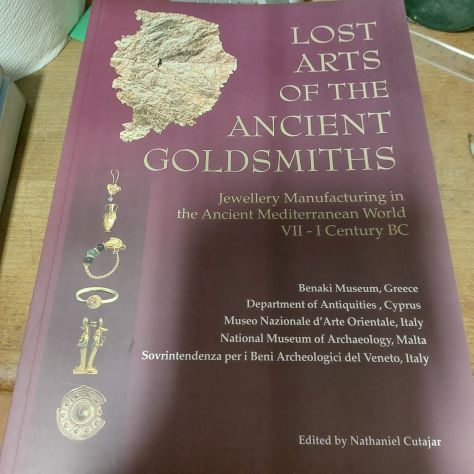 Lost arts of the ancient goldsmiths 2002,catalogo