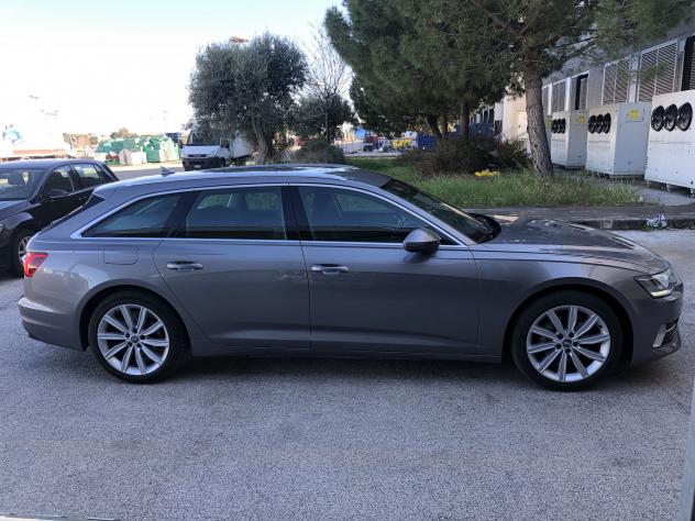 Audi A6 Avant 40 2.0 TDI S tronic Business Sport - Foto 8