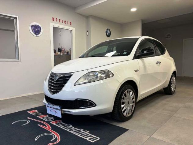 Lancia Ypsilon 1.2 69 CV S&S Gold