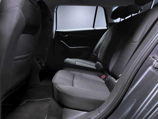 SKODA Octavia 2.0 TDI 116CV WAGON DSG Executive rif. 23095091 - Foto 5