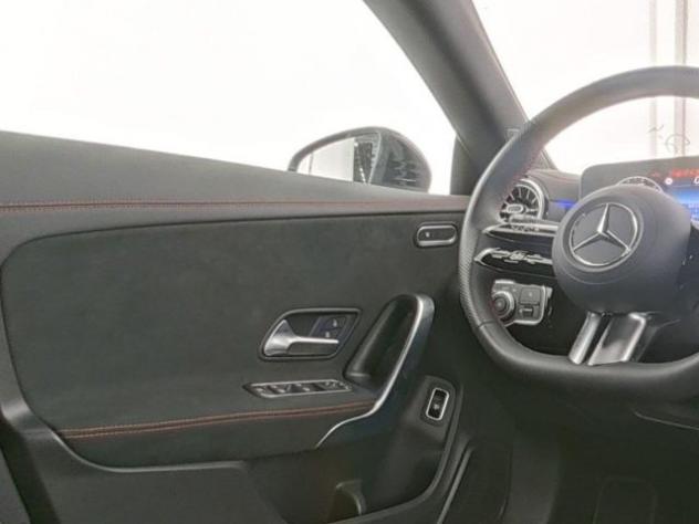 MERCEDES-BENZ CLA 180 Automatic Shooting Brake AMG Line Advanced Plus rif. 24173966 - Foto 9