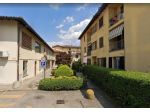 NEGOZIO/UFFICIO RISTRUTTURATO A CALCO Centro