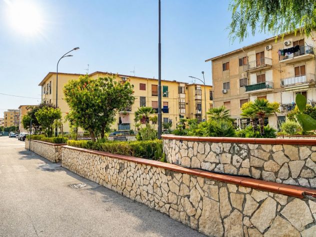 Scafati – Via Martiri d’Ungheria 3 vani con cantina - Foto 2