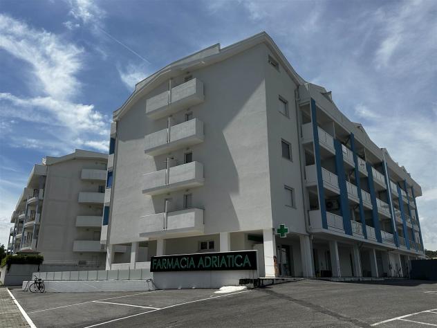 Vendita Appartamento da 46 mq in Strada statale 16 con giardino - Foto 15