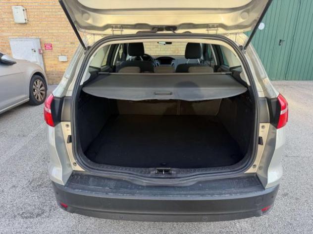Ford Focus SW 1.5 tdci Plus s, NEOPATENTATI OK! - Foto 6