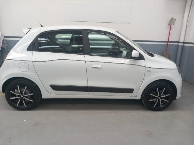 Renault Twingo III 2015 0.9 tce energy Lovely2 90cv - Foto 6