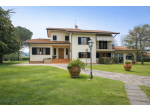 Villa in vendita a Lucca