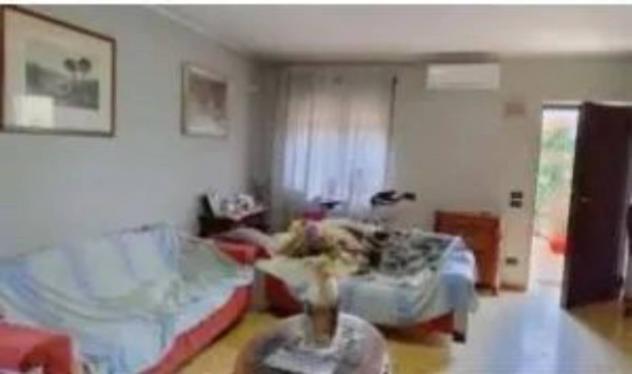 Immobile in asta di 185 m², box auto in vendita a Zugliano - Foto 4