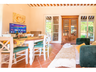 Casa singola in affitto a Camaiore 55 mq  Rif: 1450082