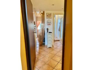 Monolocale con balcone in 700eu zona Ripamonti