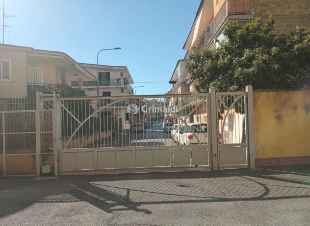 Scoperto in affitto a Acerra - Foto 4