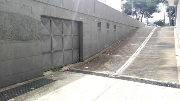 Magazzino Bunker box in cemento armato