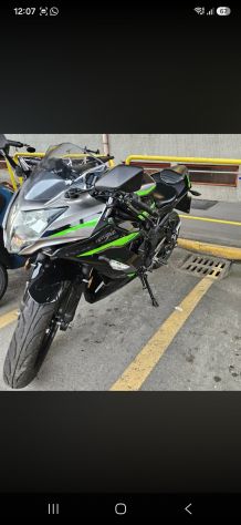 Vendesi Kawasaki Ninja 125