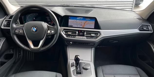 BMW Serie 3 318i Business Advantage Aut. - Foto 8