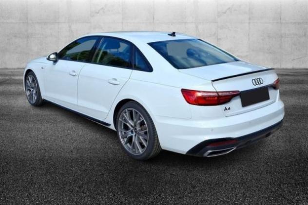 AUDI A4 35 TFSI S tronic S line edition rif. 23757672 - Foto 2