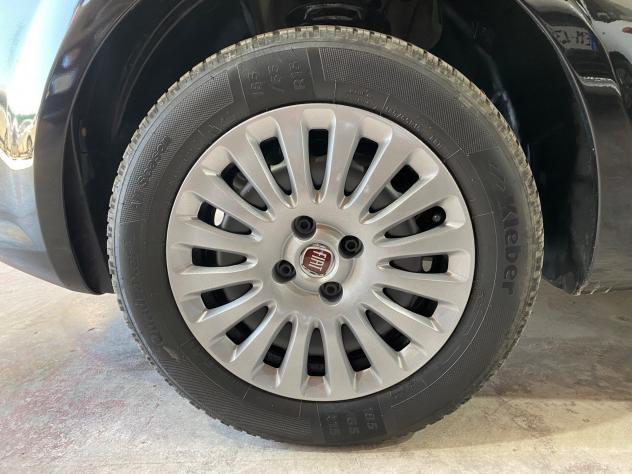 Fiat Punto 1.4 8V 5 porte Natural Power Street - Foto 7