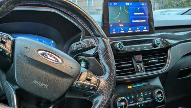 FORD Kuga ST-LINE 1.5d 120cv AUTOCARRO N1 rif. 23108294 - Foto 10