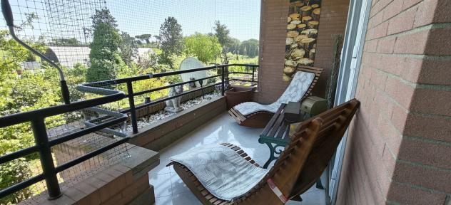 Appartamento con terrazza finemente ristrutturato - Foto 3