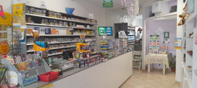 Infernetto negozio 45 mq affittasi - Foto 4