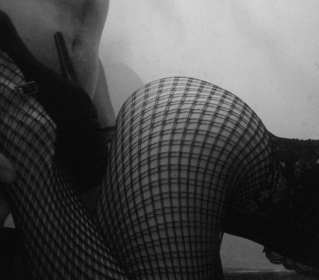 Bella presenza ..sensuale e specializzata nelle discipline olistiche. . - Foto 3 Tel:3758513064
