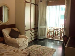 Arredato mensilmente Quarto lo lato mare e Gaslini.