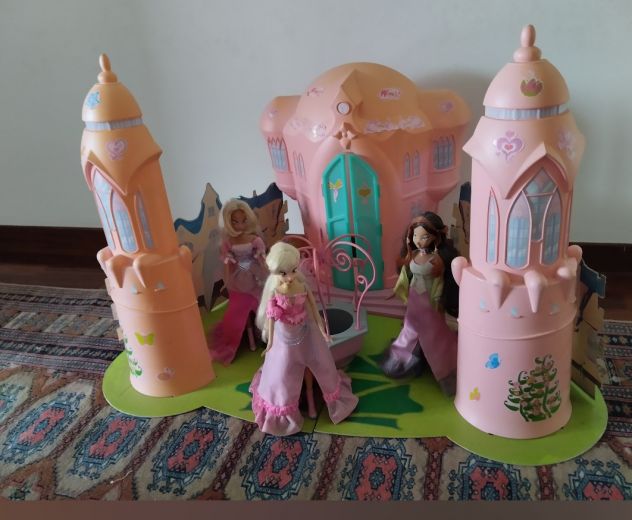 Castello delle Winx senza bambole primi anni 2000