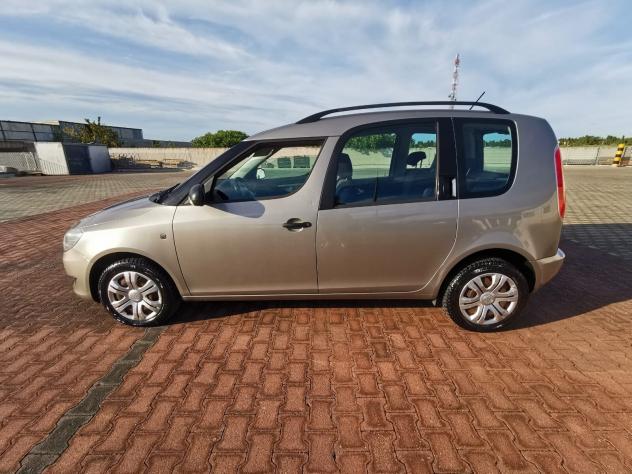 Skoda Roomster 1.2 TDI CR 75CV Active 2012 - Foto 8
