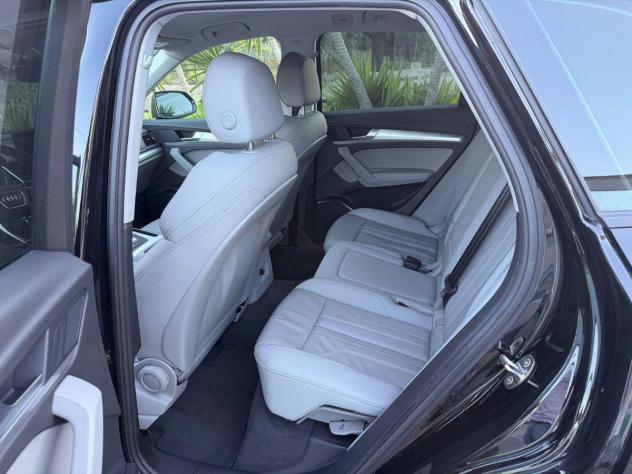 AUDI - Q5 - 40 TDI quattro S tronic S line - Foto 7