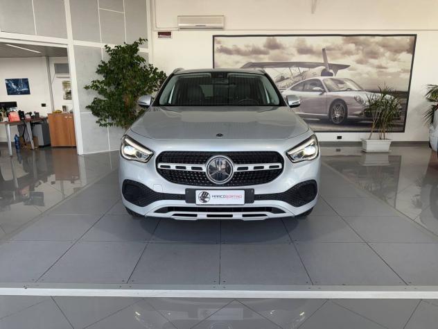 Mercedes GLA 200 d Automatic Business - Foto 2